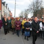 1712.04.2019 r. Droga krzyżowa ulicami Dobrego