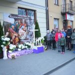 7912.04.2019 r. Droga krzyżowa ulicami Dobrego